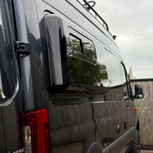 Adventura Mercedes Sprinter LWB Side Pod
